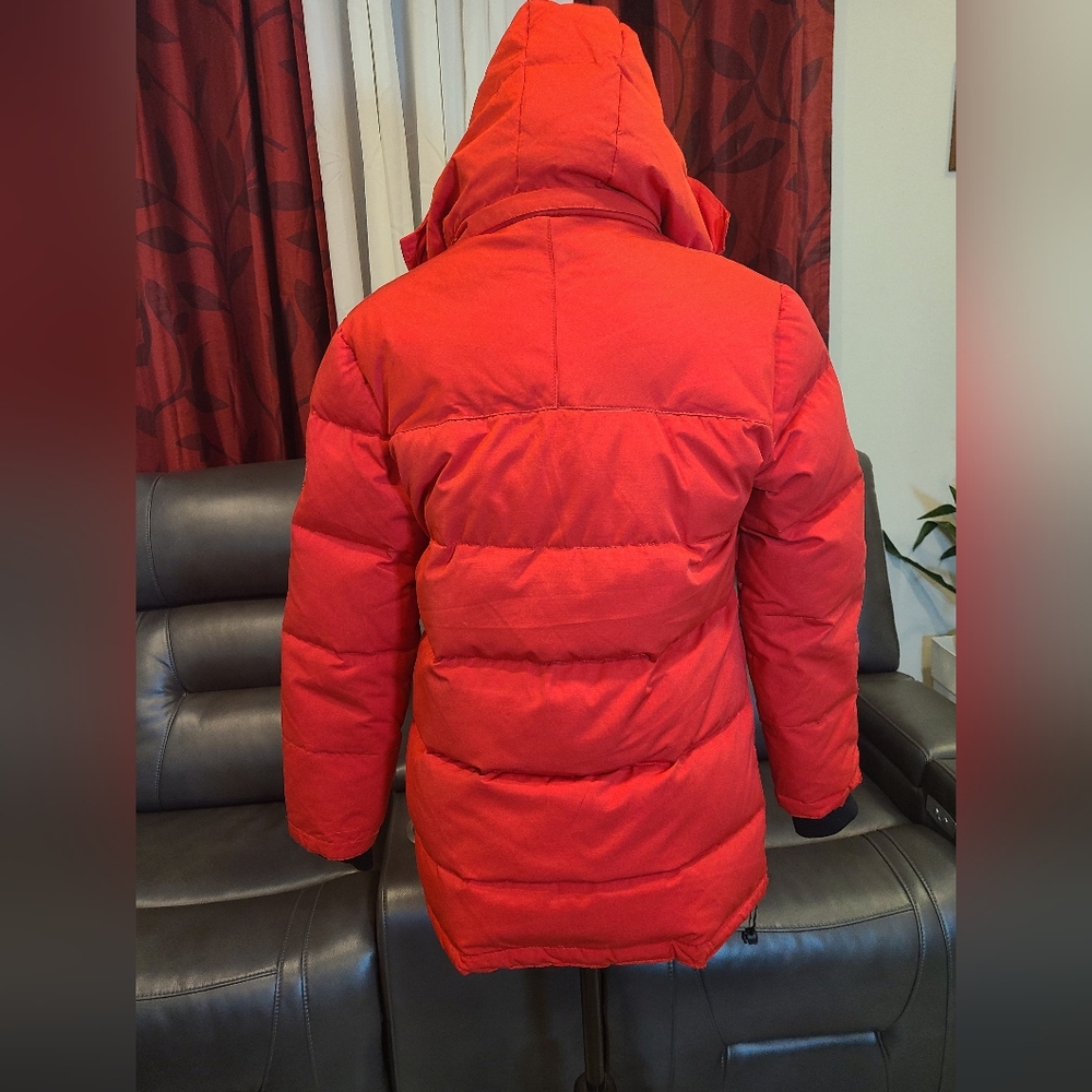 Canada Goose Red Puffer Jacket - Picture 9 of 14